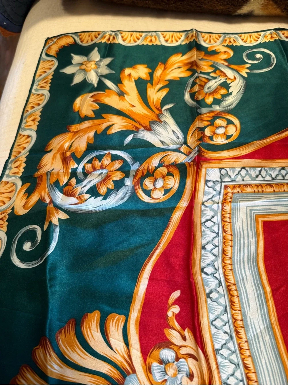 Anne Klein Collection XIIX Vintage 100% Silk Scarf